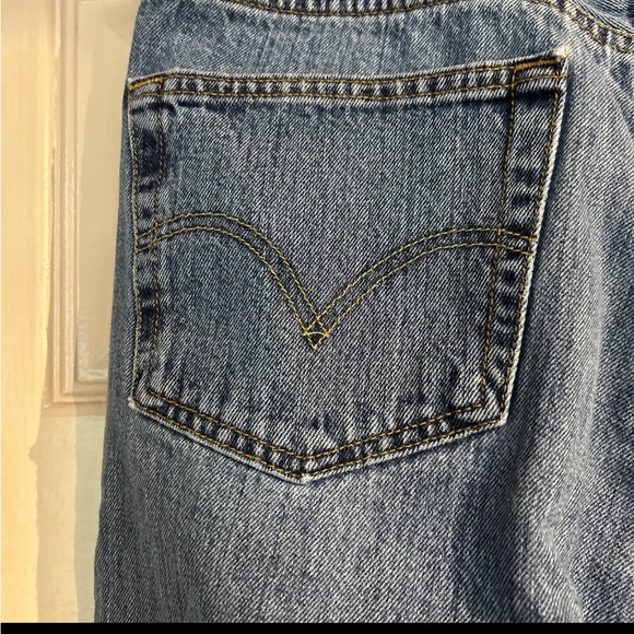 Classic Levi’s 501 Button Fly Jeans Size 34 X 32 - Really great conditon! - Picture 5 of 7